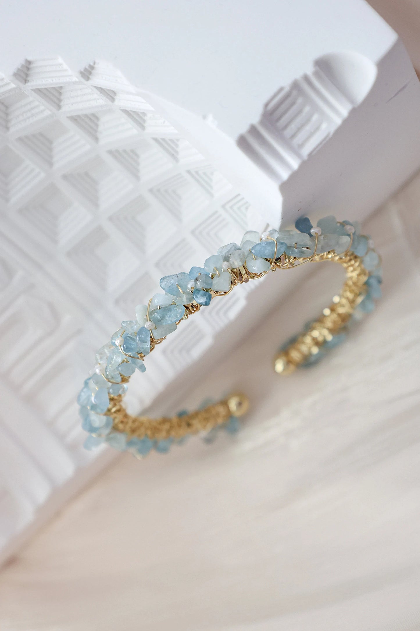 Natural Aquamarine Chips Wire Twisted Cuff Bracelet, Aquamarine