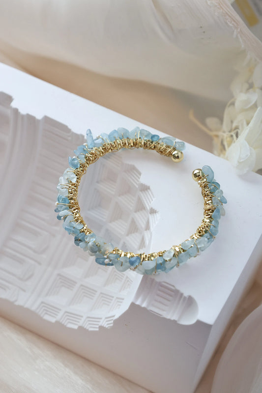 Natural Aquamarine Chips Wire Twisted Cuff Bracelet, Aquamarine