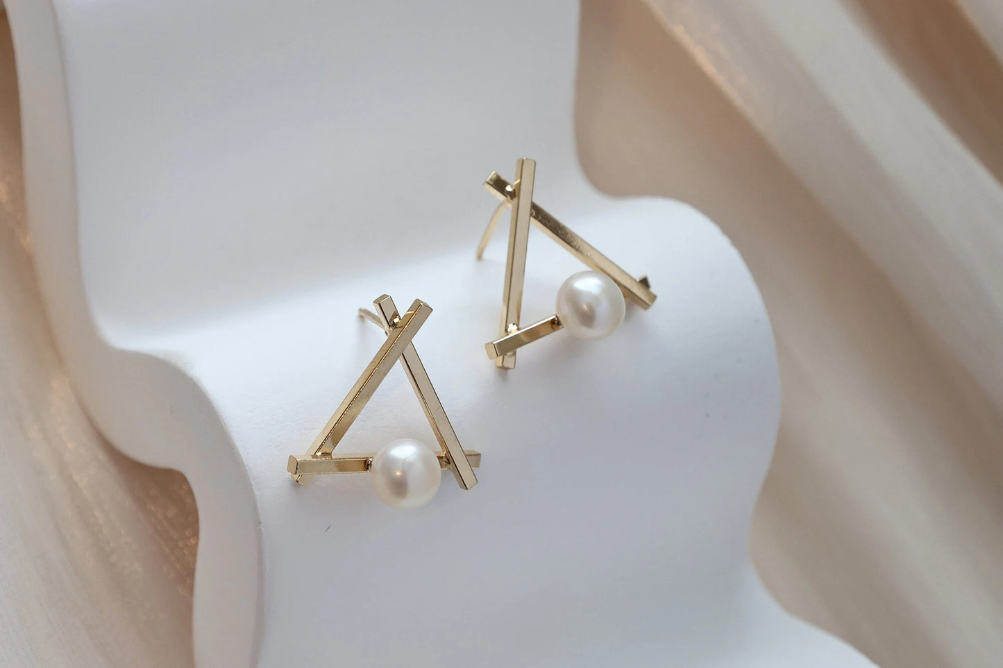Handmade triangle pearl studs earrings, Bridal Earrings, Freshwater