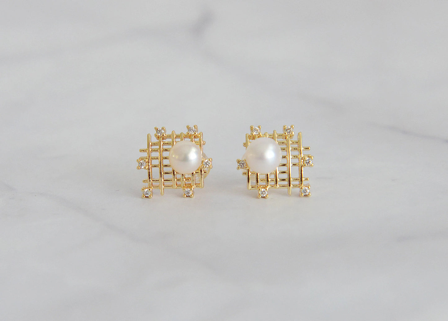 Handmade Bird Nest Earrings/ Brass Nest Earrings/Genuine Pearl