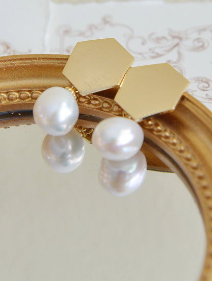 Handmade freshwater pearl Earrings/Natural Baroque Pearl Earrings/14K