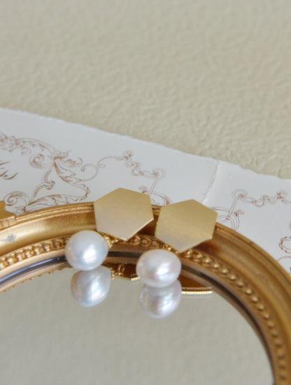 Handmade freshwater pearl Earrings/Natural Baroque Pearl Earrings/14K