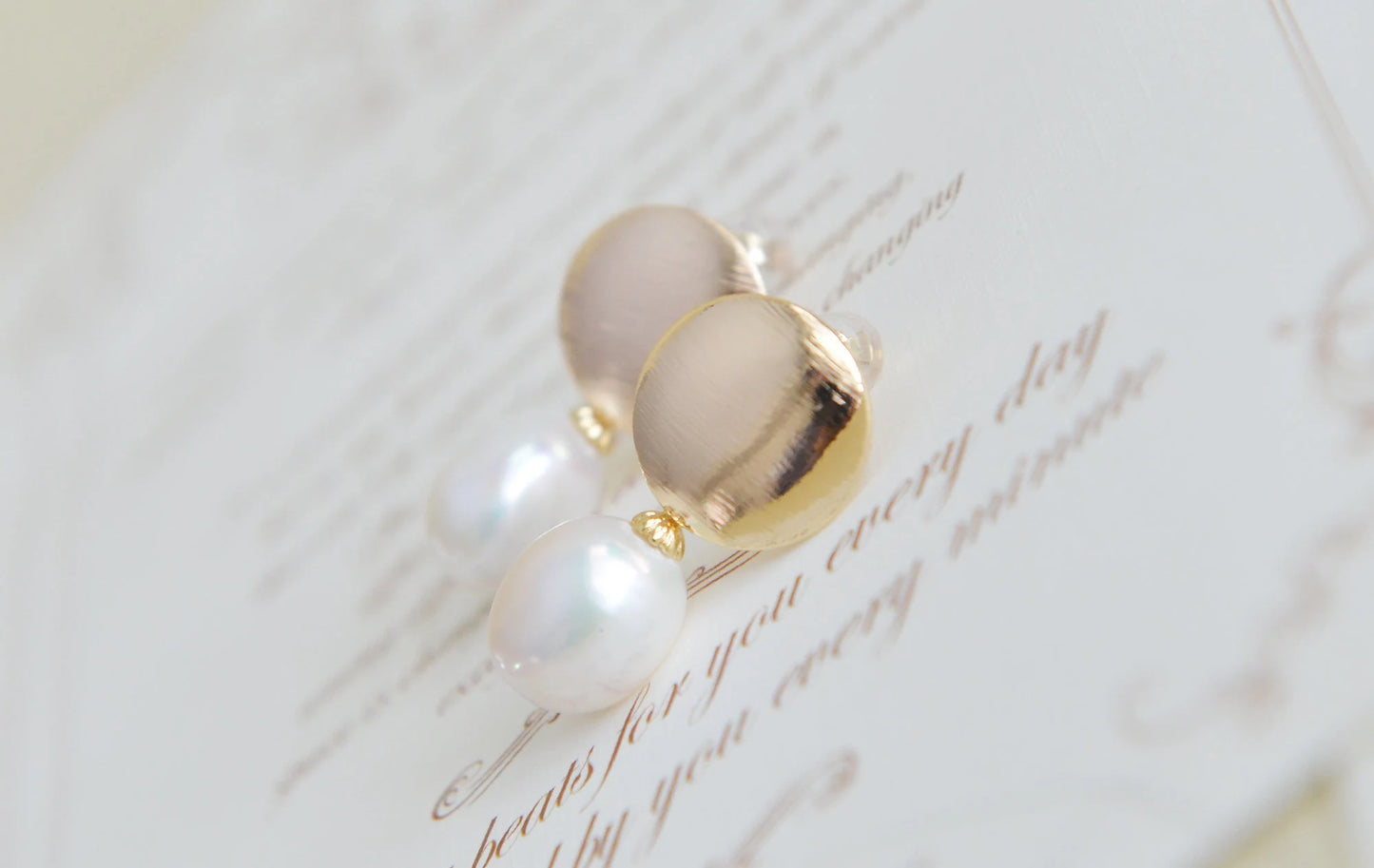 Handmade freshwater pearl Earrings/Natural Baroque Pearl Earrings/14K