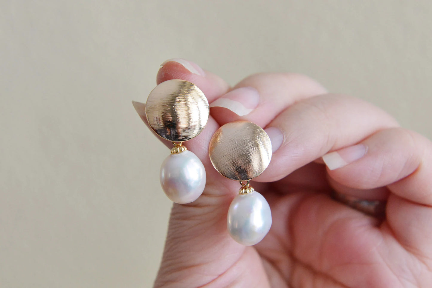 Handmade freshwater pearl Earrings/Natural Baroque Pearl Earrings/14K