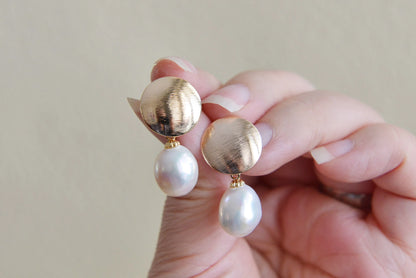 Handmade freshwater pearl Earrings/Natural Baroque Pearl Earrings/14K