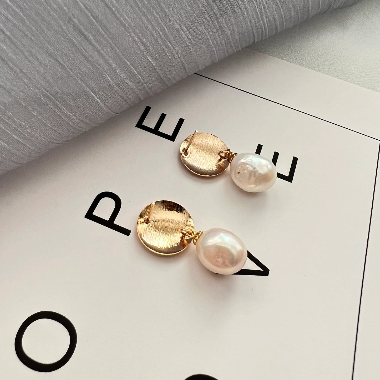 Handmade freshwater pearl Earrings/Natural Baroque Pearl Earrings/14K