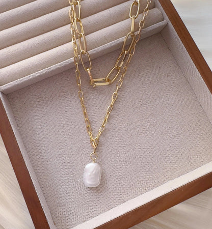 Chunky Layered Chain & Baroque Pearl Necklace