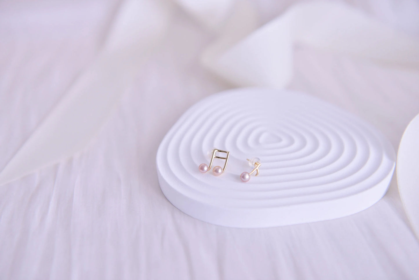 Handmade freshwater purple pearl set/Tiny Exquisite  Music Note