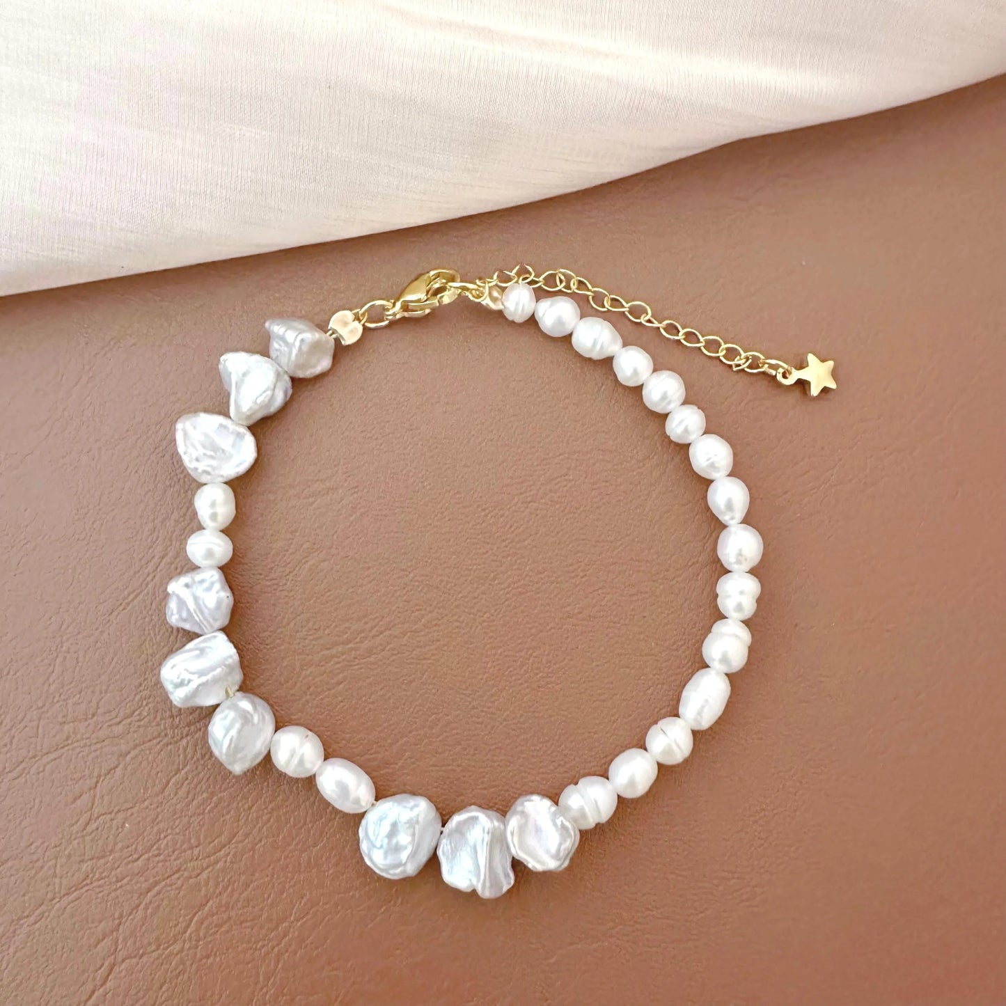 Dainty Baroque Pearl Bracelet - Crafted with Brass