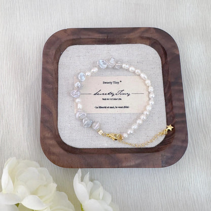 Dainty Baroque Pearl Bracelet - Crafted with Brass