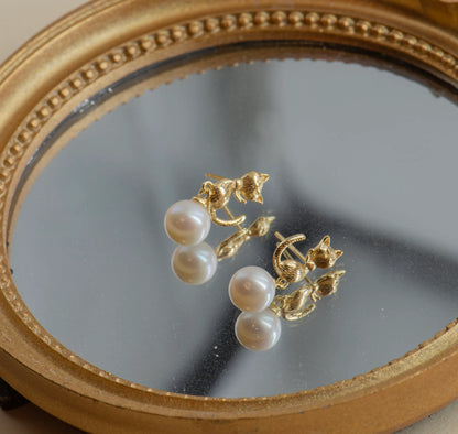 Pearl Cat Stud Earrings - Crafted with freshwater pearl, genuine