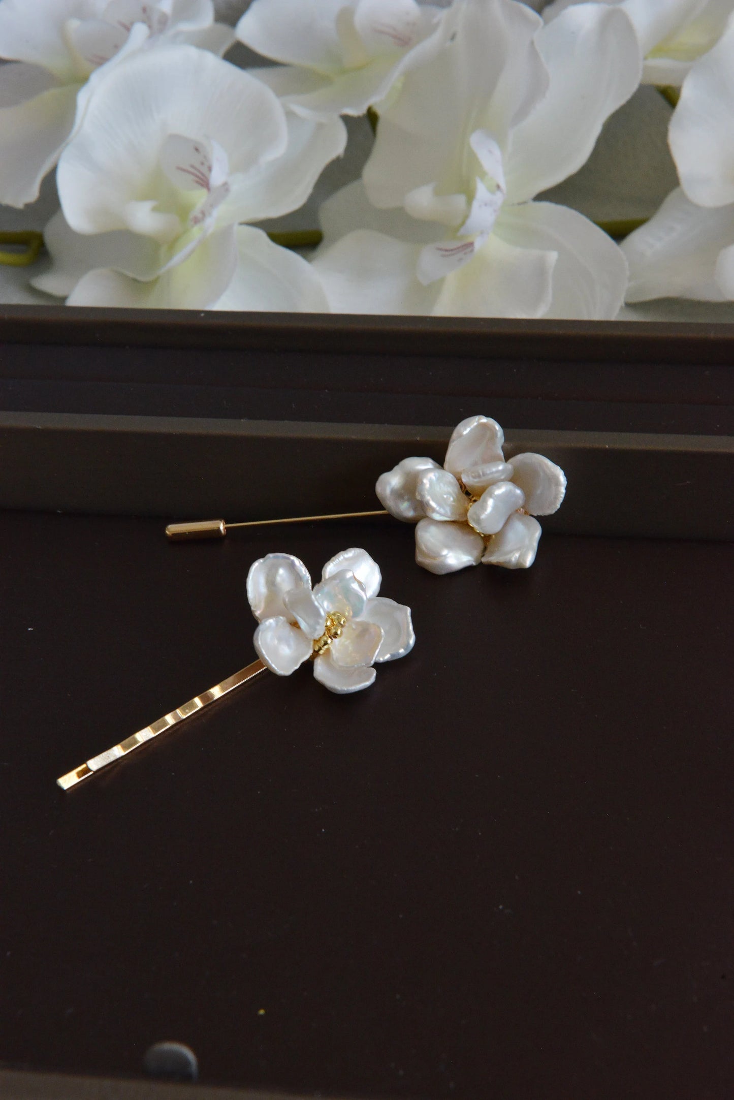 Handmade Baroque Pearl Flower Necklace - Crafted with Brass