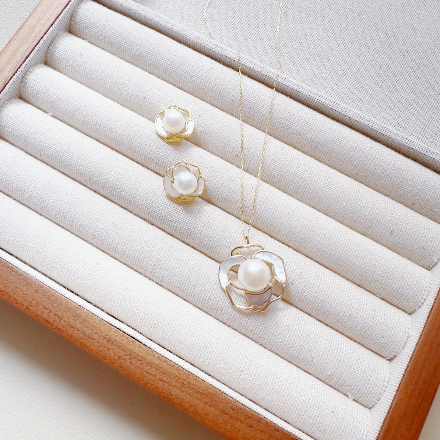 Freshwater Pearl Jewelry Set | Gold Earrings & Necklace |Bridal Gift