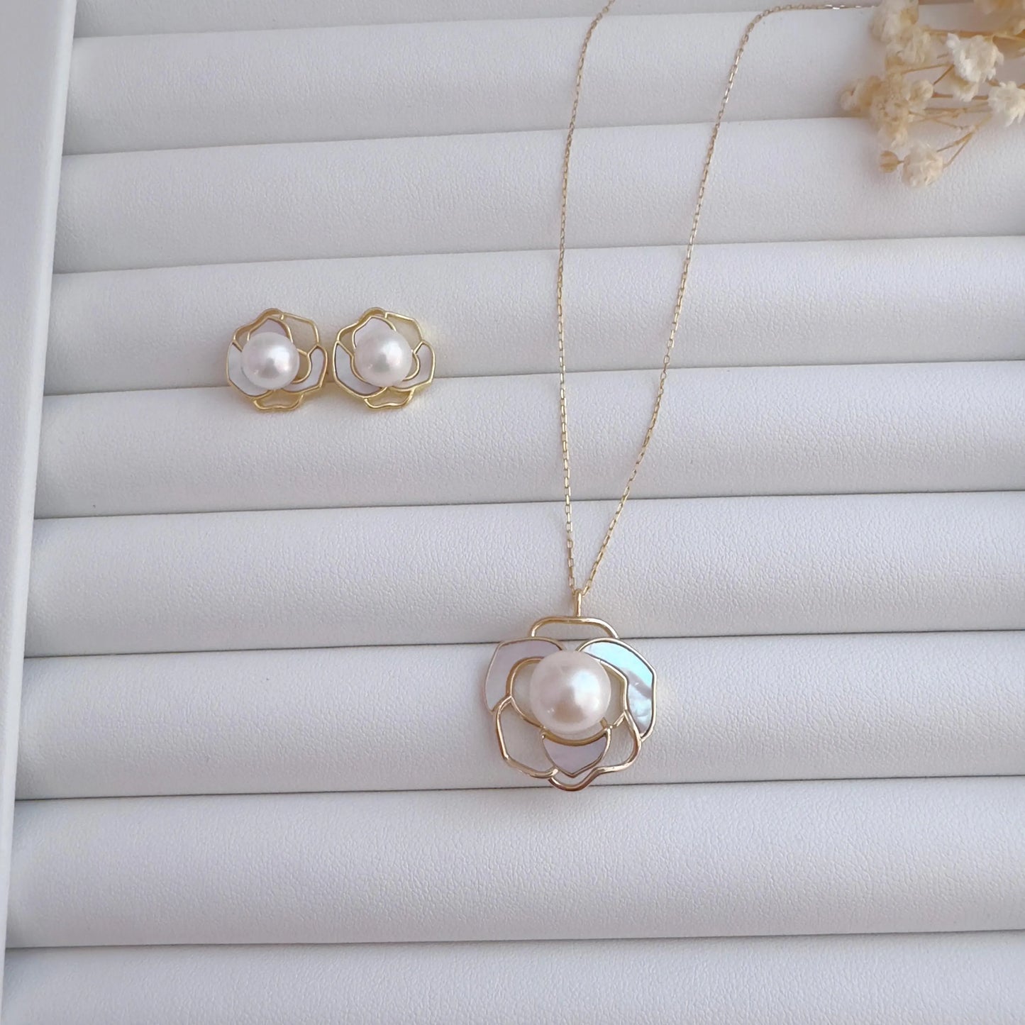 Freshwater Pearl Jewelry Set | Gold Earrings & Necklace |Bridal Gift