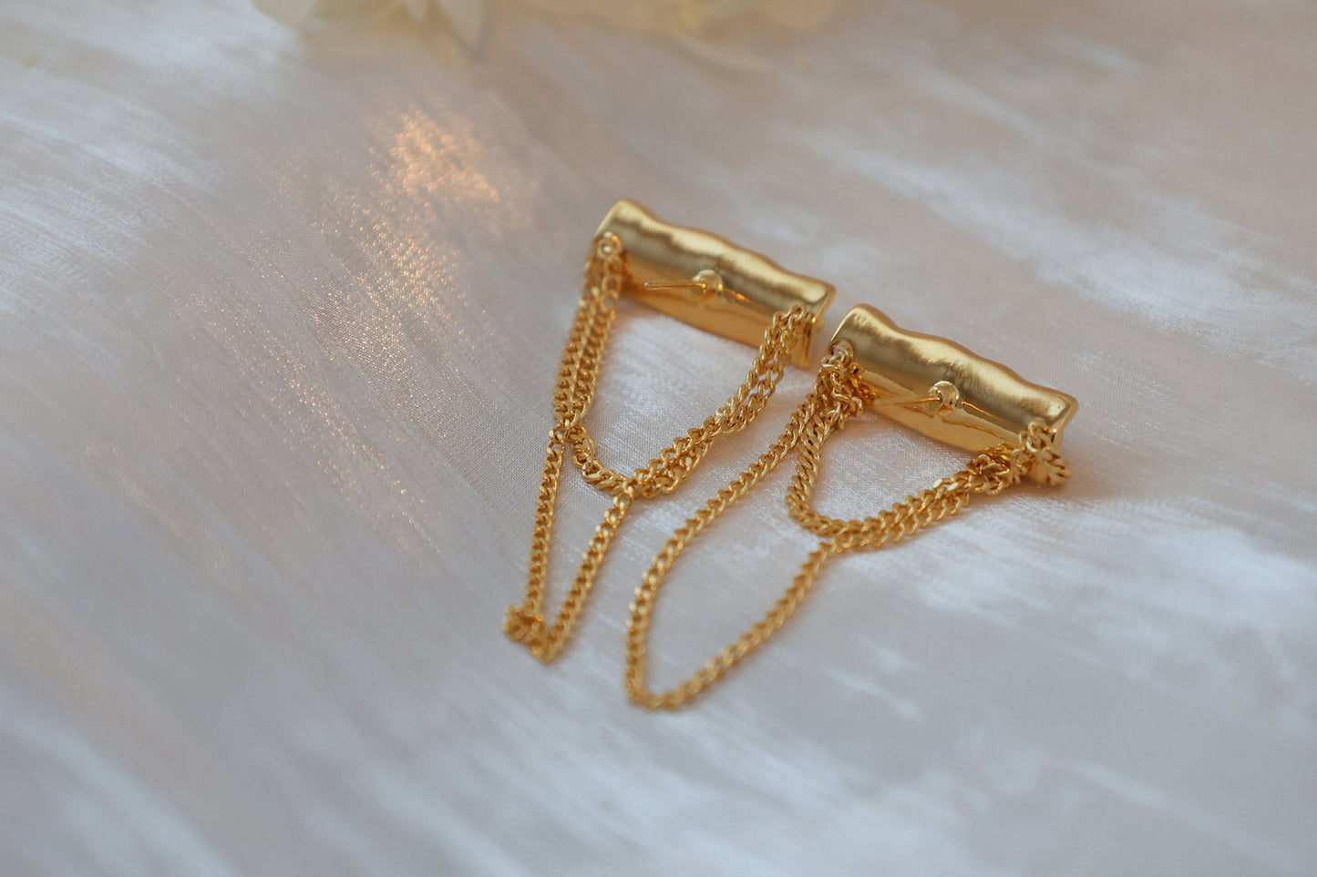 Gold Tassel Pearl Artisanal Earrings