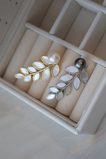 Leaf Pearl Brooch - Crafted with Pearl