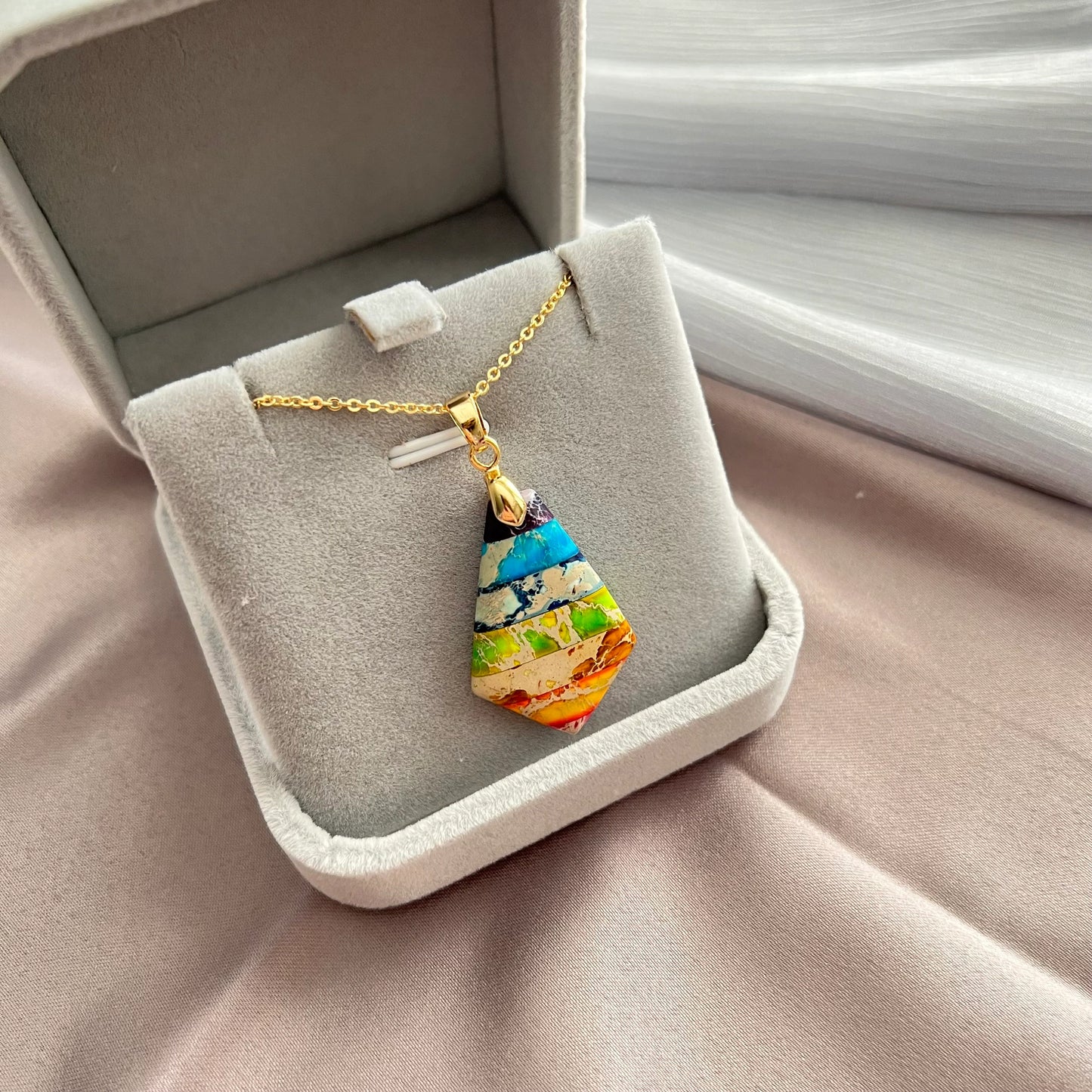 Handmade natural gemstone jewelry/Regalite pendant necklace/charming