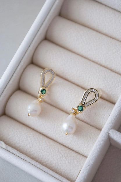 Baroque Pearl Drop Earrings - Crafted with baroque pearl, freshwater