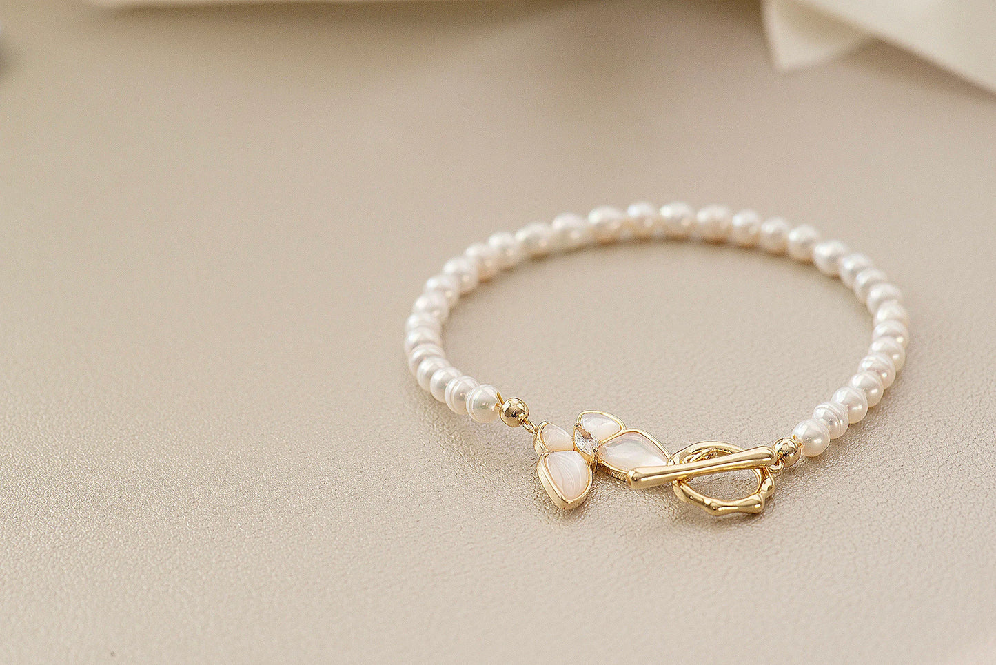 Handmade Pearl Bracelet - Crafted with Copper
