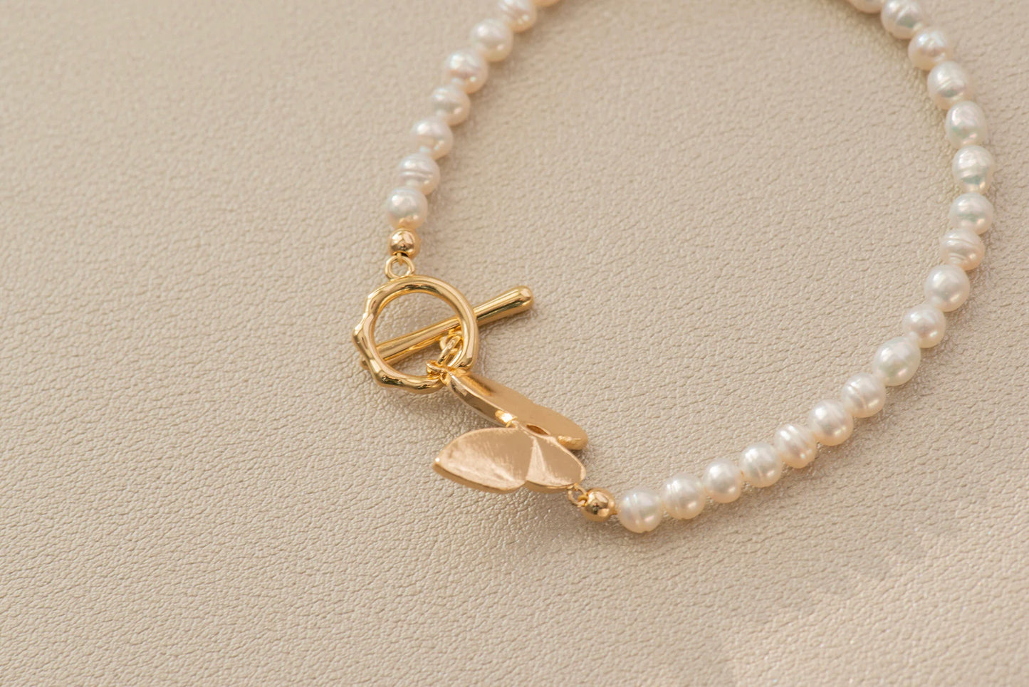 Handmade Pearl Bracelet - Crafted with Copper
