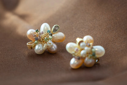 Handmade Pearl Flower Jewelry Set - Crafted with natural pearl,