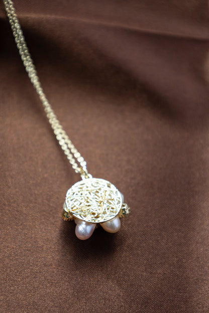 Handmade Pearl Flower Jewelry Set - Crafted with natural pearl,