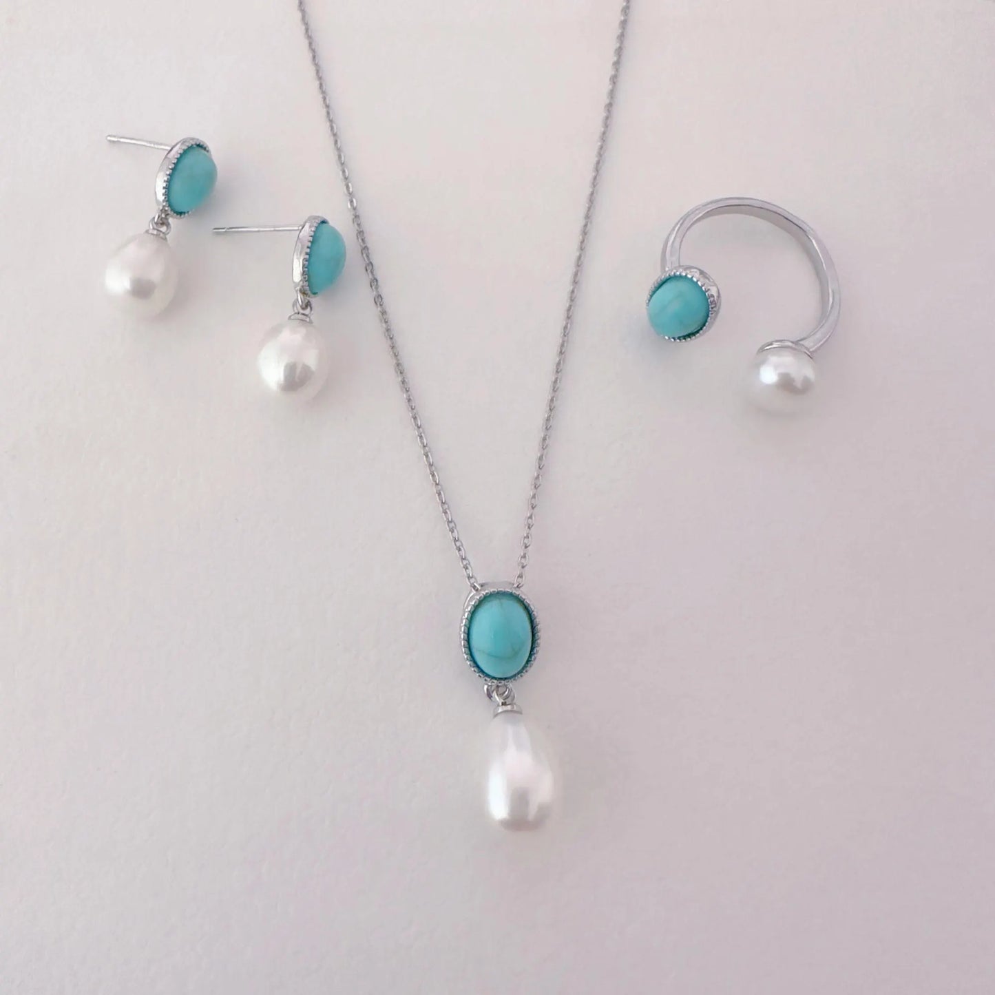 Vintage Turquoise & Pearl Jewelry Gift Set - Crafted with Brass