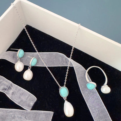 Vintage Turquoise & Pearl Jewelry Gift Set - Crafted with Brass