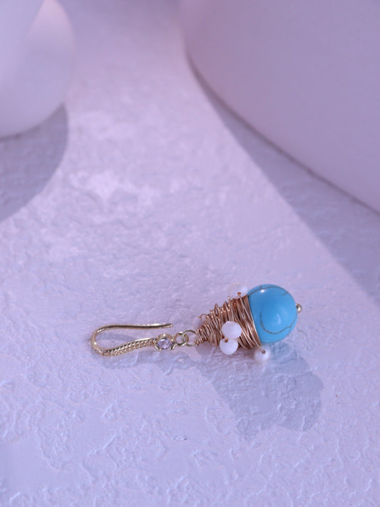 Wire-Wrapped Turquoise & Pearl Earrings – Gold Boho Bridesmaid Dangles (4cm)