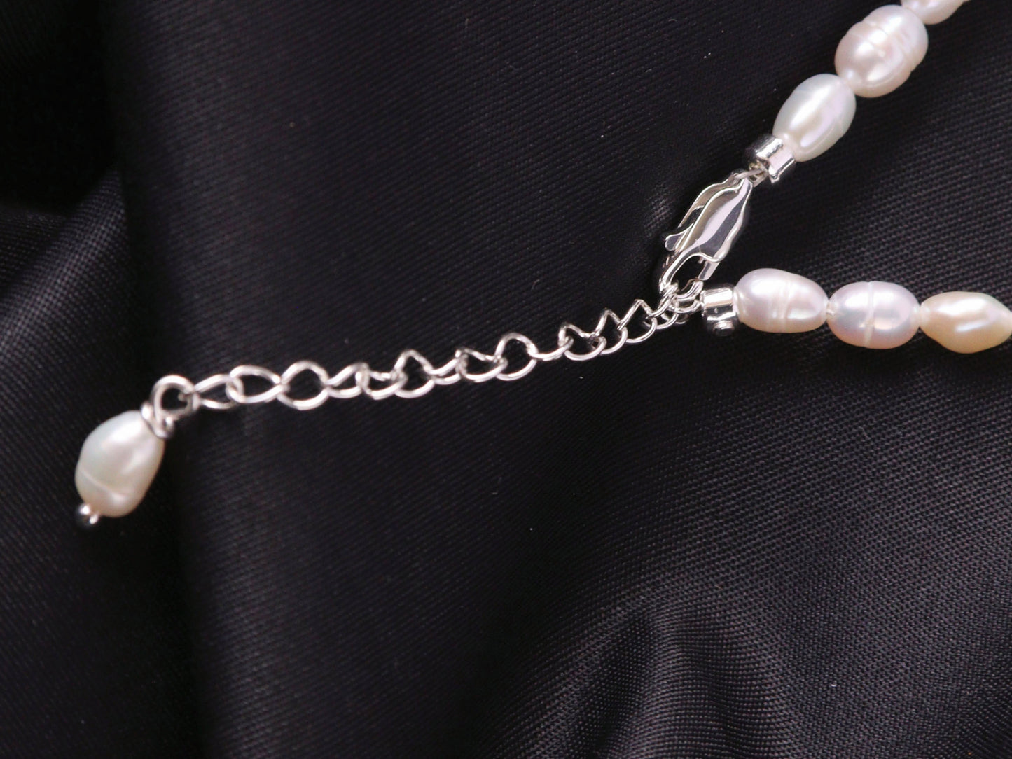 "Mother and Child" Two-Flower Pearl Necklace – Asymmetrical Artisan Choker