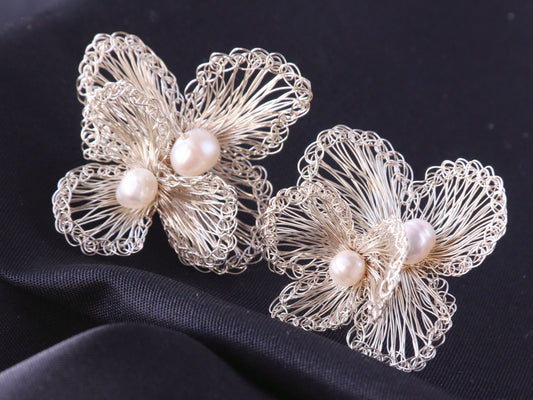 Three-Petal Flower Pearl Wire Crochet Earrings – Delicate Bridal Dangles