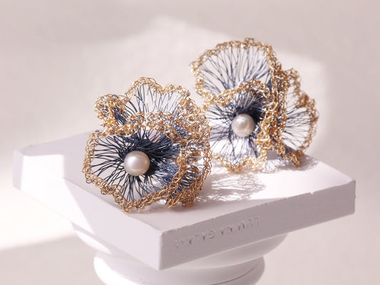 Blue Pansy Flower Pearl Jewelry Set – Detachable Necklace & Matching Studs