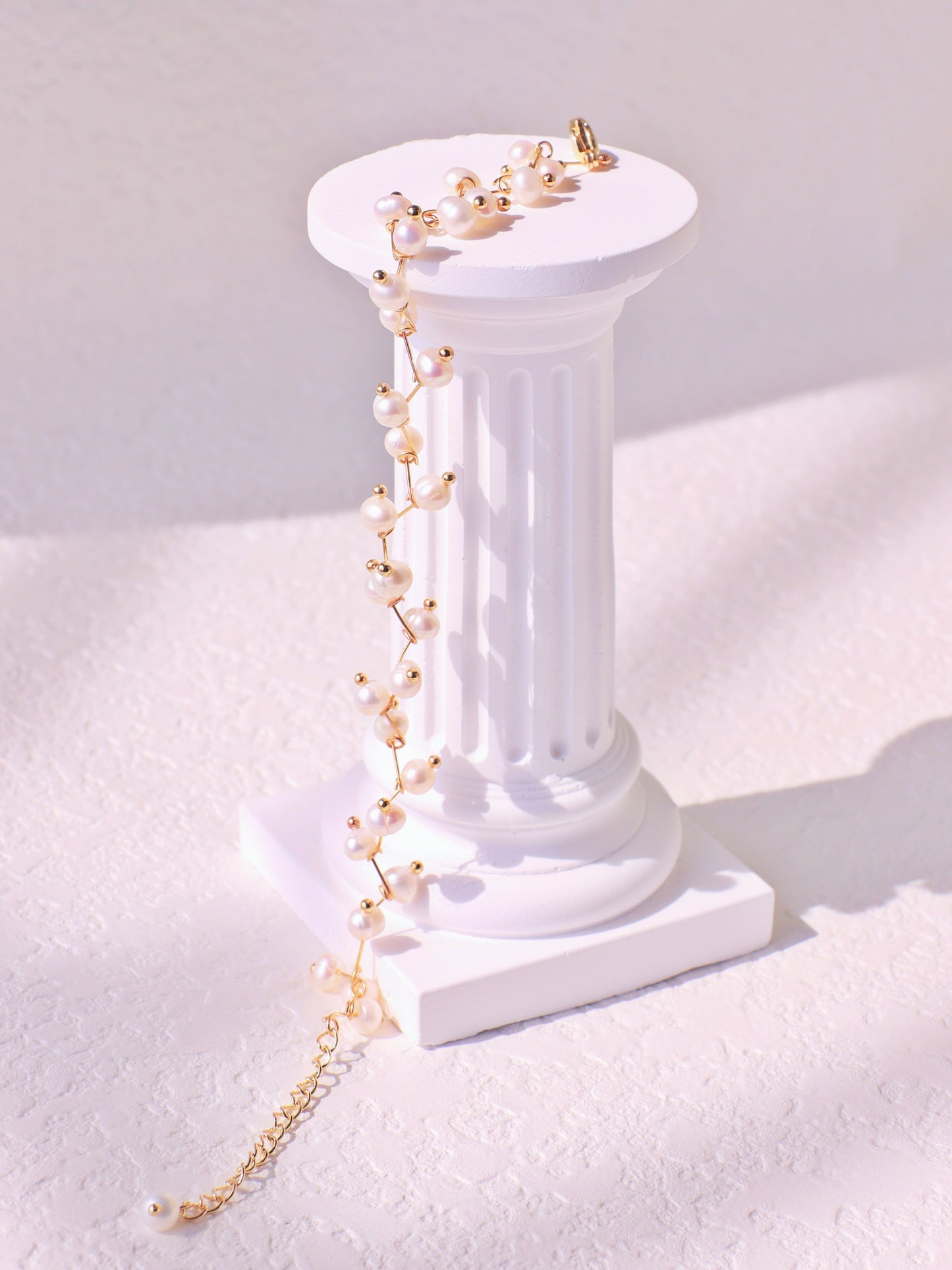 Natural Pearl Vine Branch Bracelet