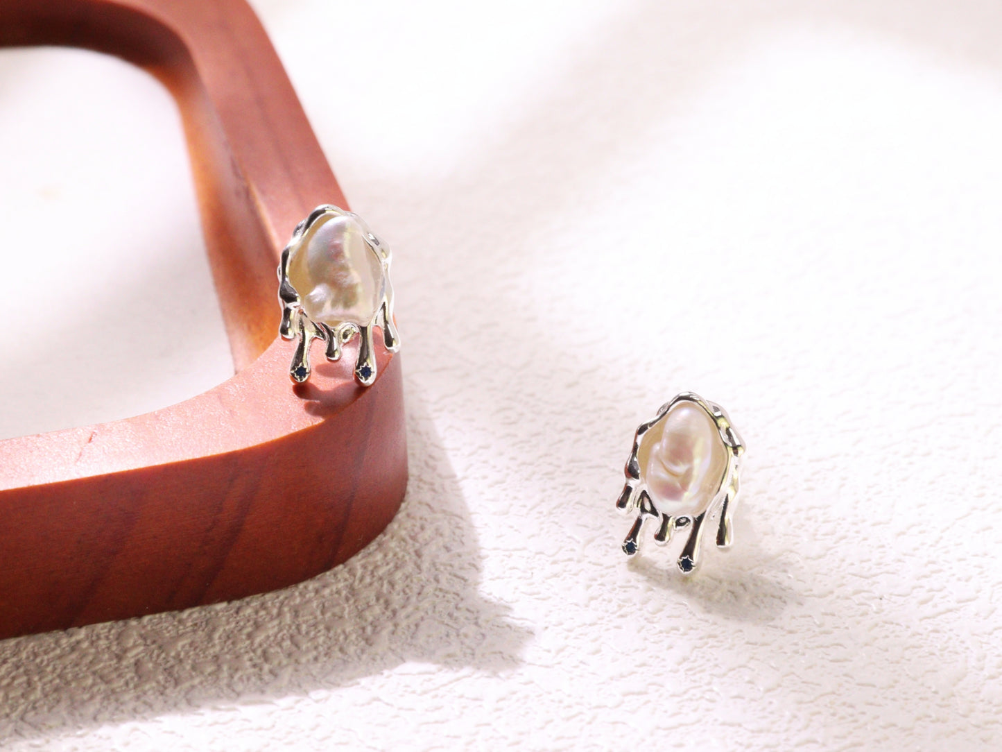Molten Pearl Stud Earrings