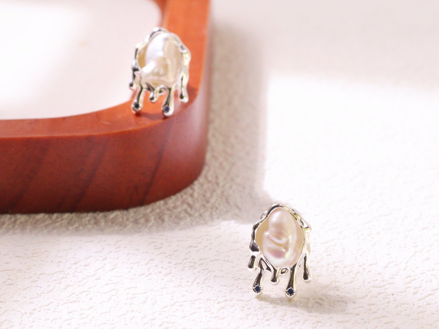 Molten Pearl Stud Earrings