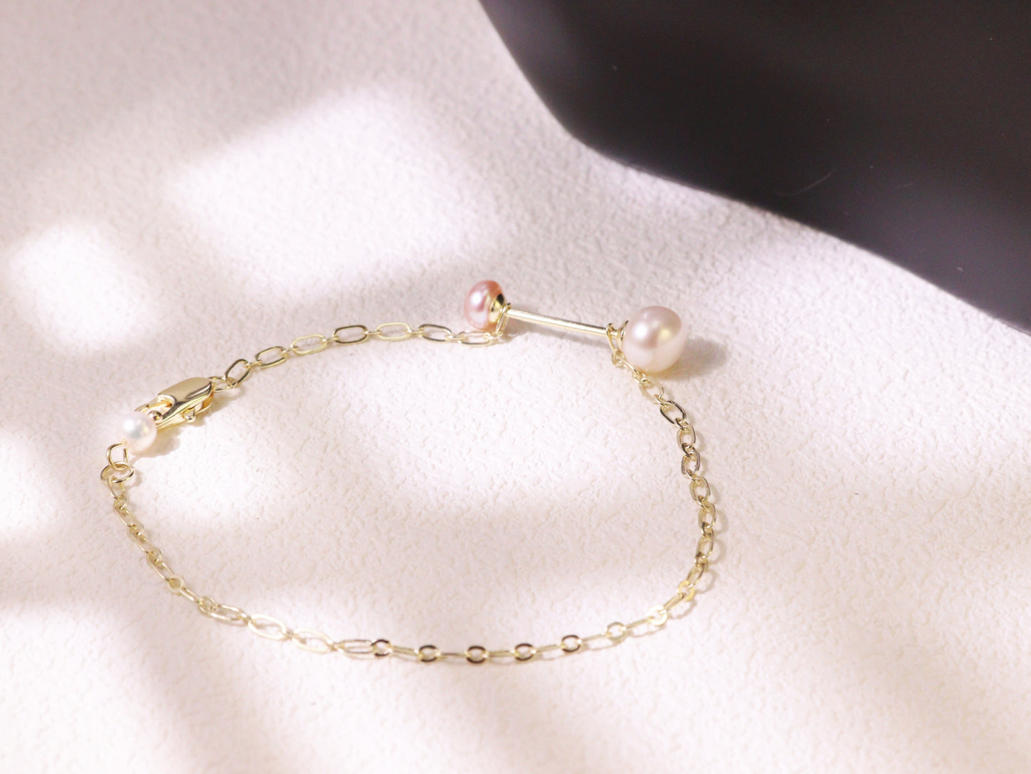 Minimalist Freshwater Pearl Chain Bracelet