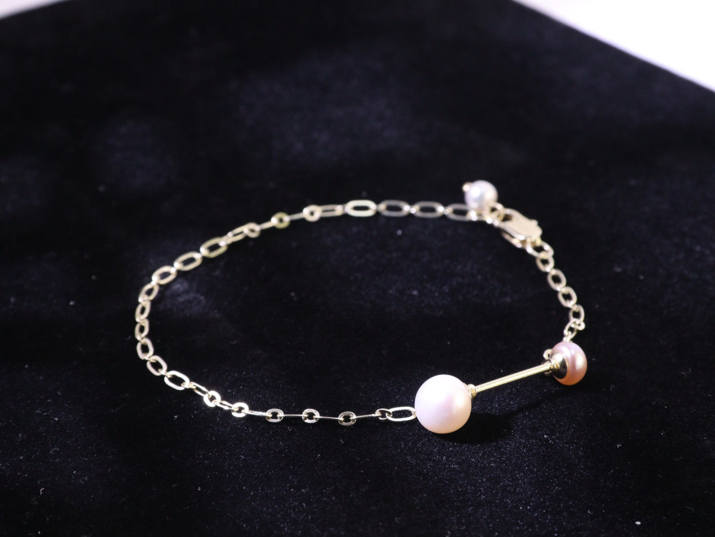 Minimalist Freshwater Pearl Chain Bracelet