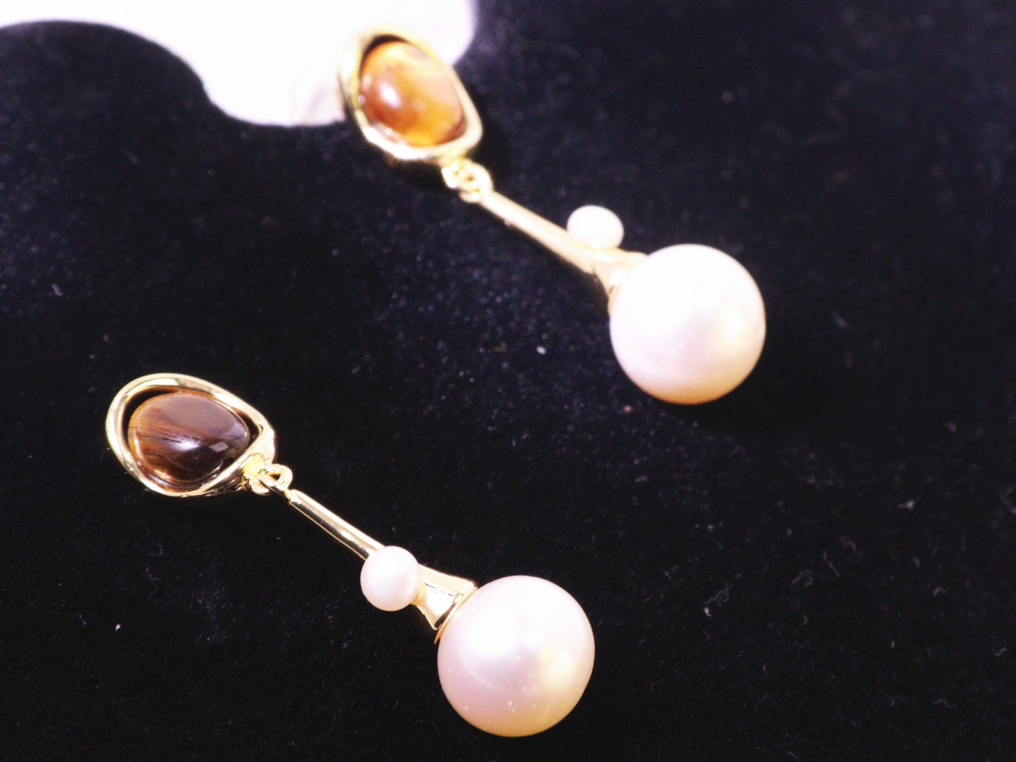 Tiger Eye & Freshwater Pearl Drop Earrings
