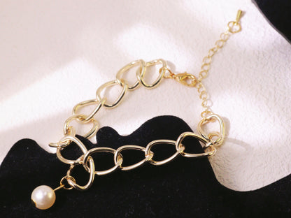 Chunky Chain Pearl Pendant Bracelet