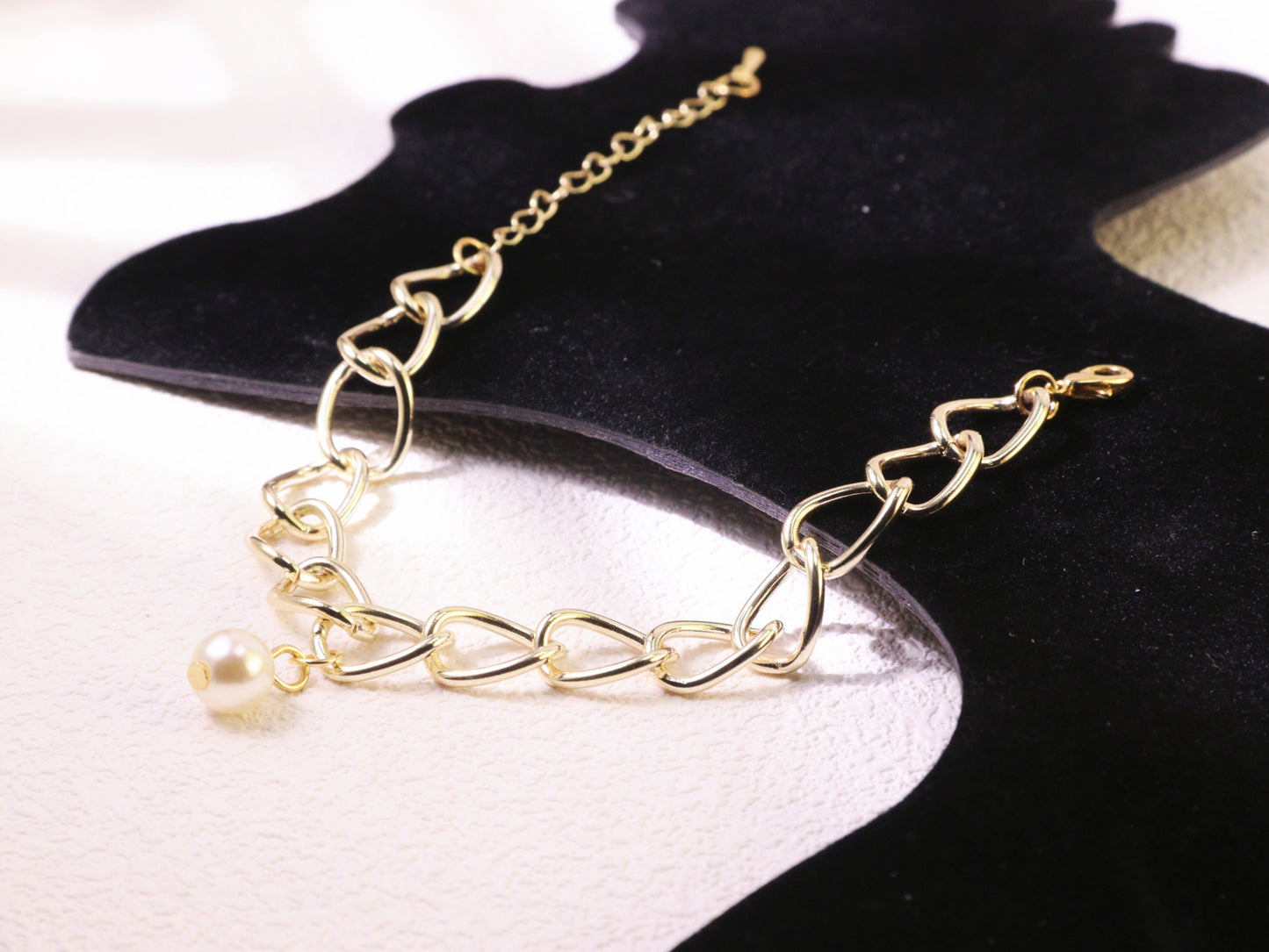 Chunky Chain Pearl Pendant Bracelet