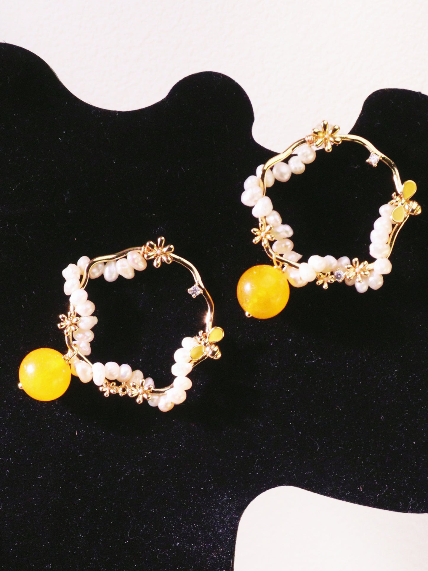 Yellow Chalcedony & Pearl Flower Hoops – Vintage Floral Gold Plated Earrings