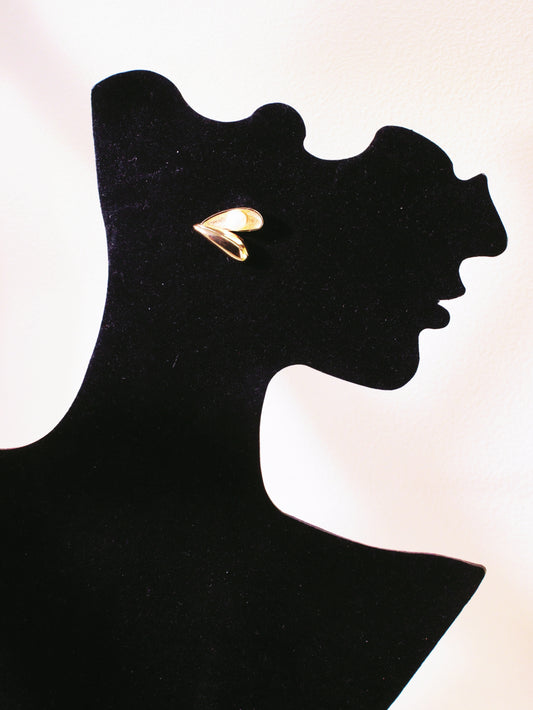 Minimalist Gold Pod Heart Studs – Elegant Button Pearl Everyday Earrings