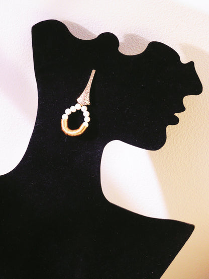 Modern Hammered Trumpet Pearl Earrings – Gold Coiled Wire Baroque Drops