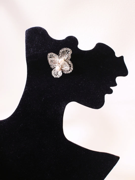 Three-Petal Flower Pearl Wire Crochet Earrings – Delicate Bridal Dangles