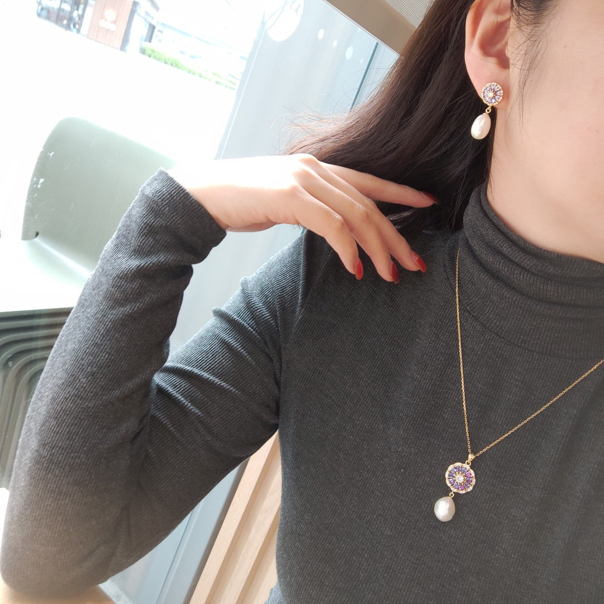 Baroque dangle pearl necklace with Amethyst Gold Plated Sterling Silver