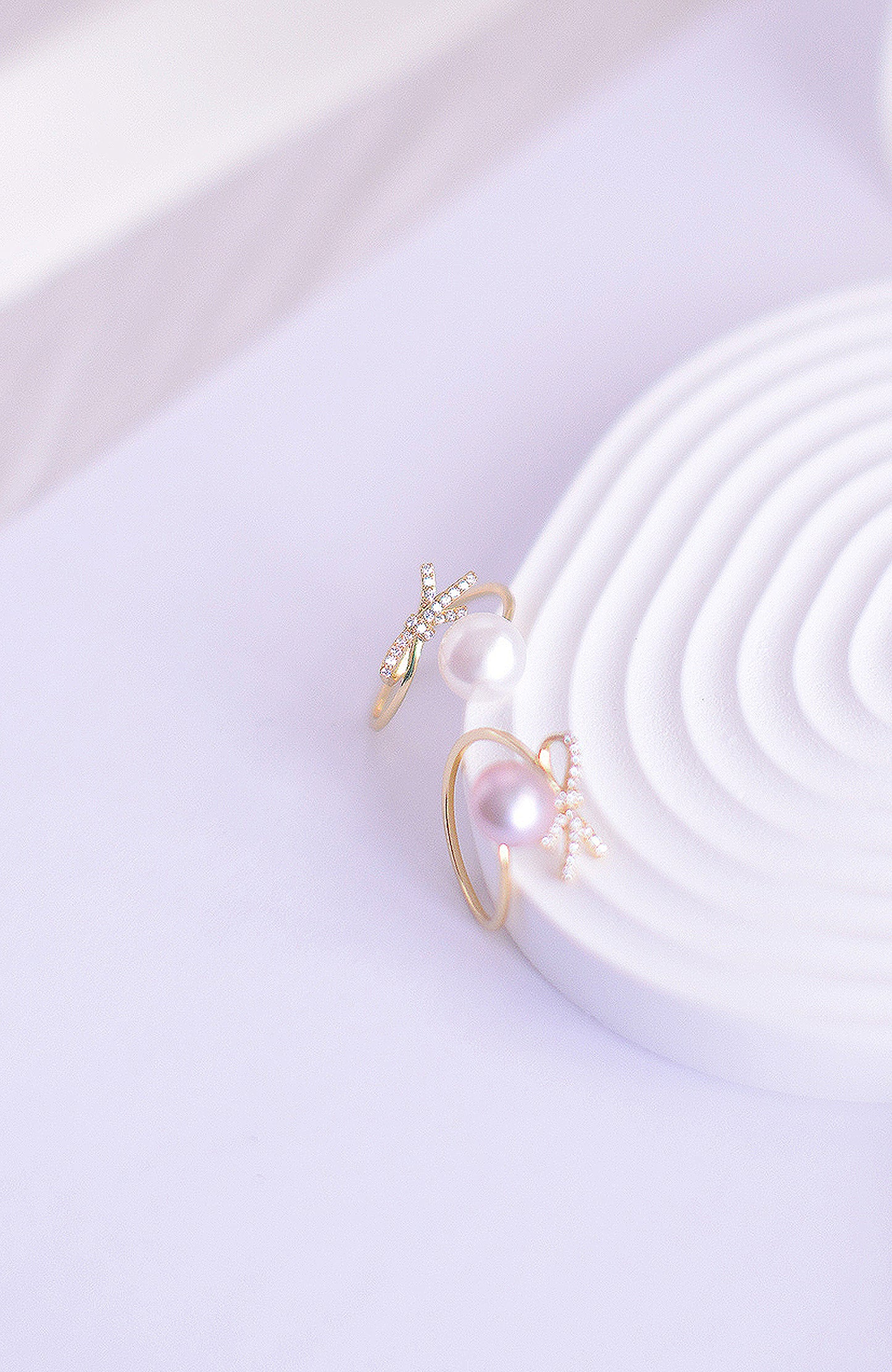 Handmade freshwater Pearl Ring/Minimalist Pearl Ring/Sterling Silver Ring/AA 8mm pearl/Cute Bow Tie Ring/Elegantly Purple &White Pearl Ring