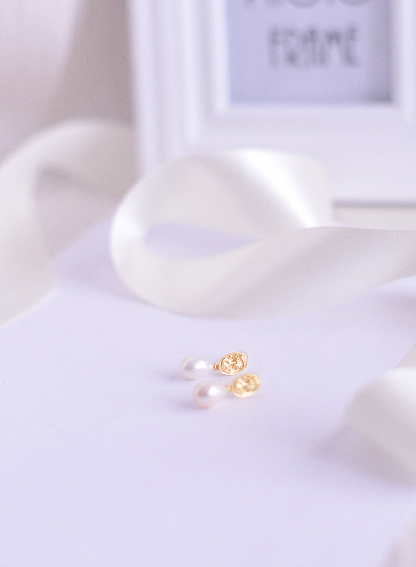 Handmade Teardrop freshwater pearl drop Earring/Exquisite Minimalist Earring/Vintage Coin Pearl Chain drop/Sterling Silver Earrings/