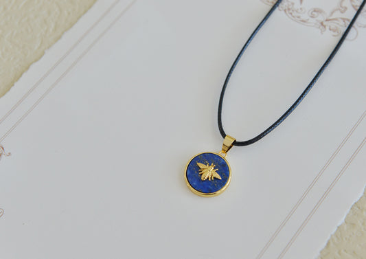 Handmade Natural Gemstone/Real Gemstone Necklace/ Lapis Lazuli Necklace /Lapis Lazuli Pendants/cute little bees Pendants/