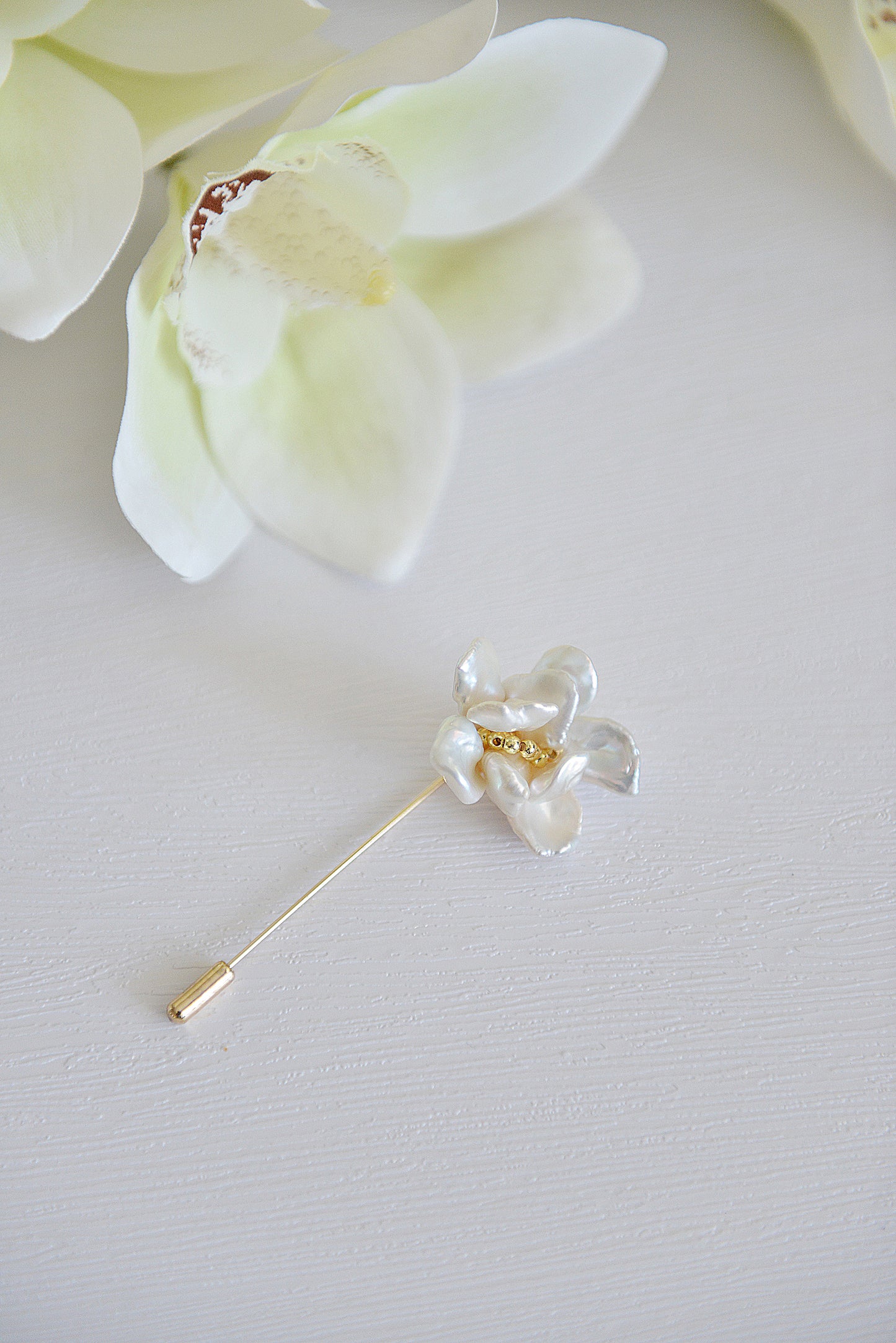 Handmade flower pearl brooch/genuine petal pearl/Blooming Flowers Brooch/