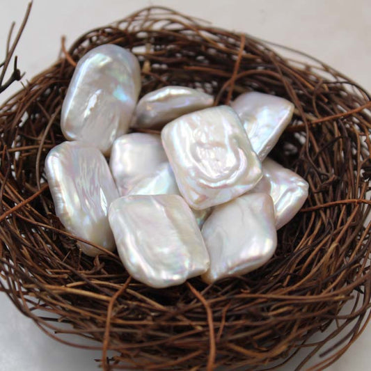 Natural freshwater Large cube Pearls/baroque pearls/Strong luster/good quality/15*21mm
